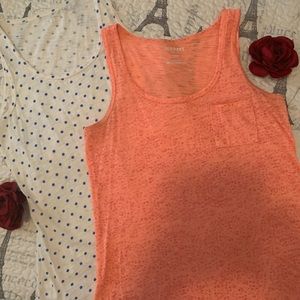 Lot of 3 tank tops!! ❤️